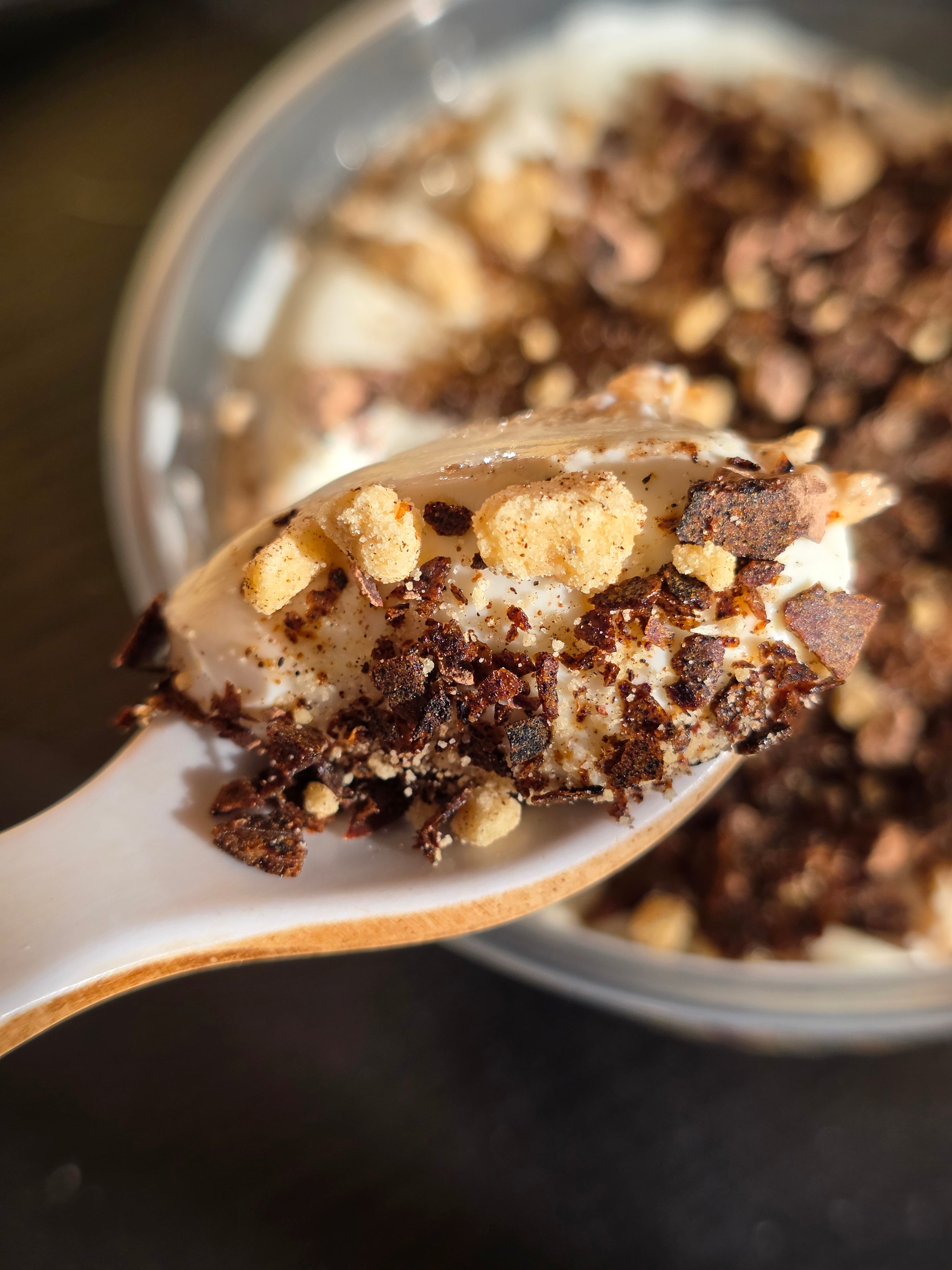 Banana chocolate crumble ( PRE ORDER )